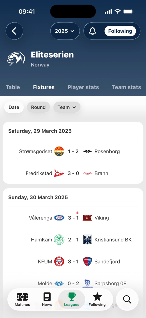 FotMob app with Liquid Glass design